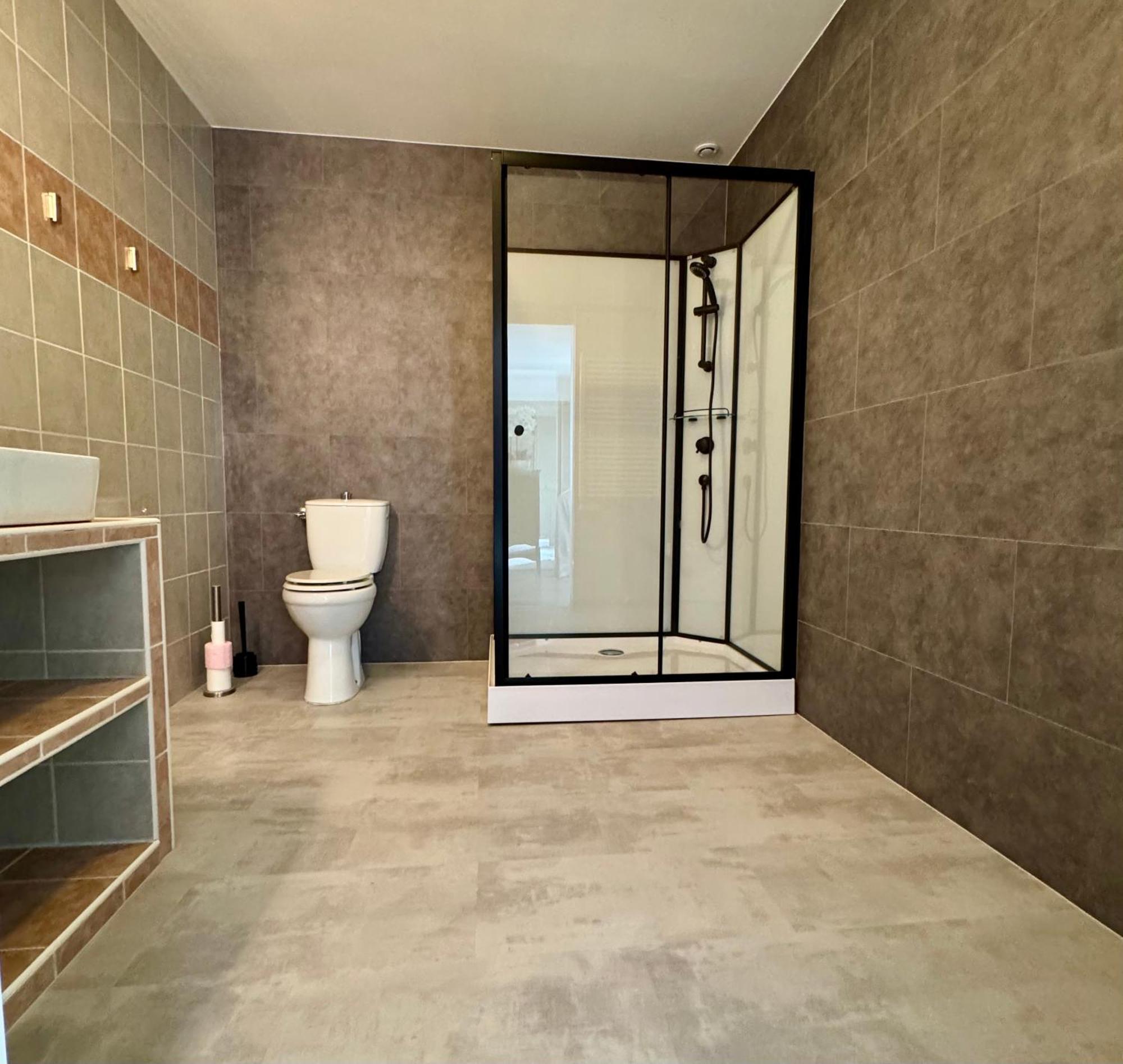Cottage Overlord - 6 Personnes - Plages Du Debarquement Formigny Ngoại thất bức ảnh